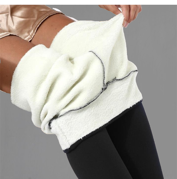 Calça de Inverno F- forrada com veludo grosso